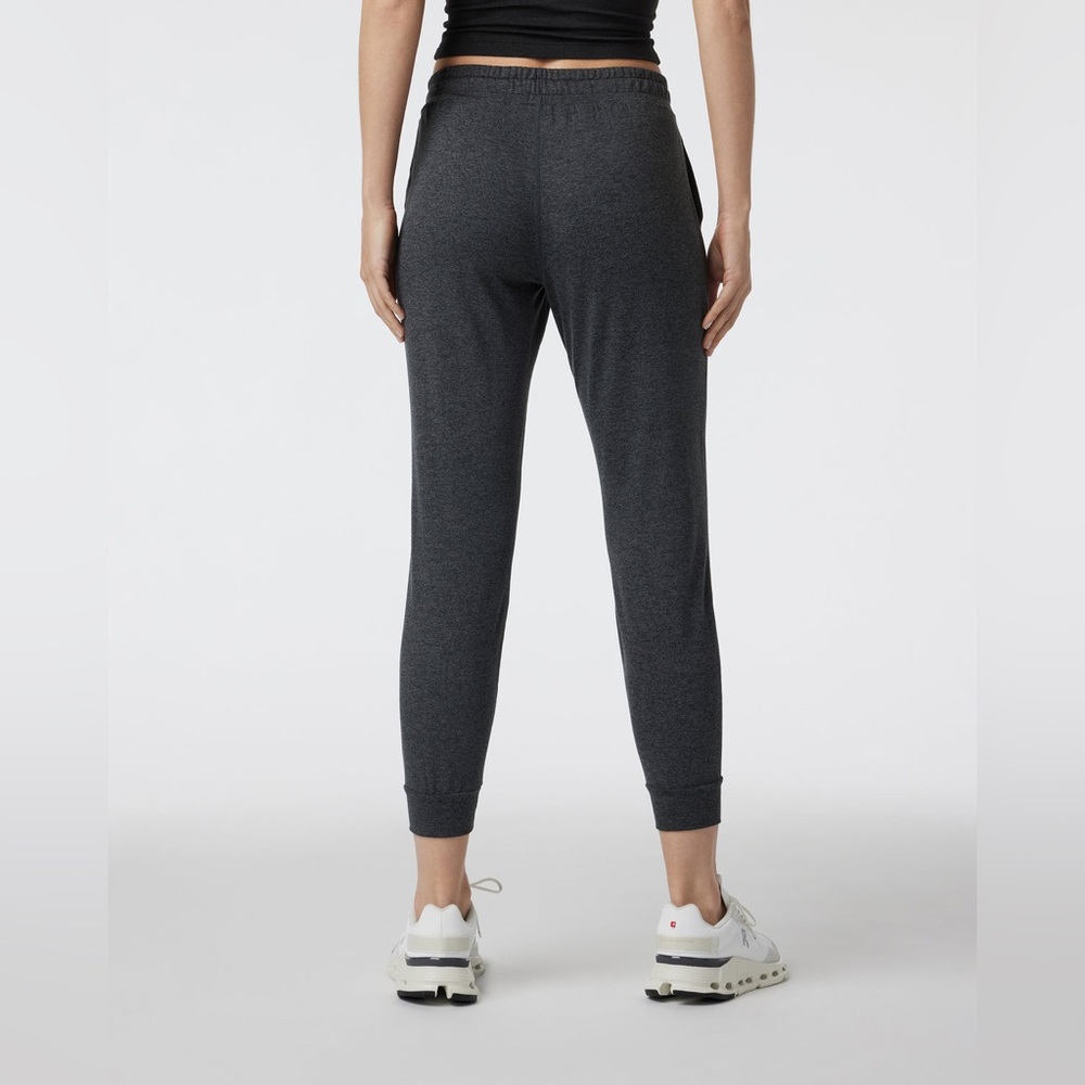 Vuori‎ | Performance Joggers | Charcoal Heather | Women's Size Small - Picture 5 of 11
